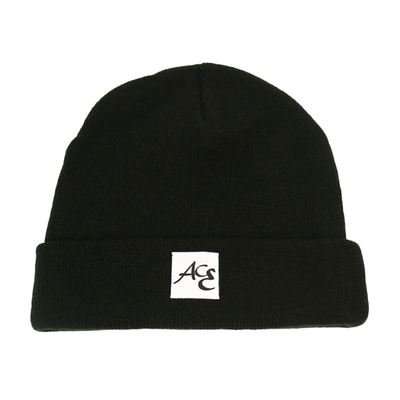 注文のかぎ針編みの黒いパッチのロゴの帽子によって編まれる冬の頭骨のスキー帽の帽子の無能のアルパカの帽子