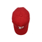 4つのアイレット赤の古典的な曲げられたバイザー5のパネルの野球帽