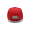 4つのアイレット赤の古典的な曲げられたバイザー5のパネルの野球帽