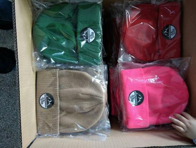 58cmの耳を搭載する毛皮によって並べられる飛行士の帽子の男女のわな猟師の爆撃機の雪の帽子は屋外のスキーUshankaをはためかす 9