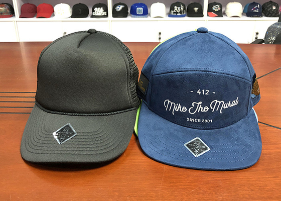 刺繍される平らなビル6のパネル メンズ平らな縁の急な回復の帽子3Dの刺繍の注文のロゴ
