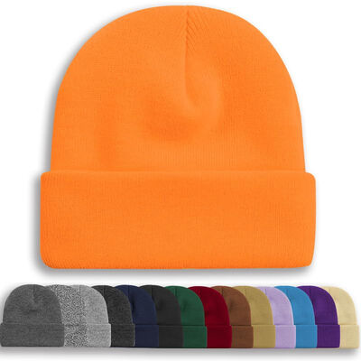 OEM ODMデザイン 黒色白帽子 カスタム 頭蓋骨キャップ ニットキャップ 冬キャップ